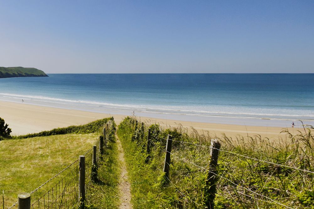 Top 5 Popular UK holiday destinations for public EV charging